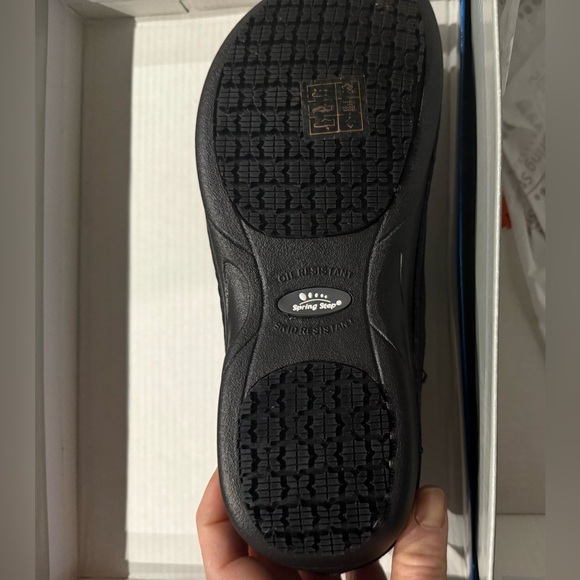 Spring Step Professional Slip on Shoe - Picture 5 of 5